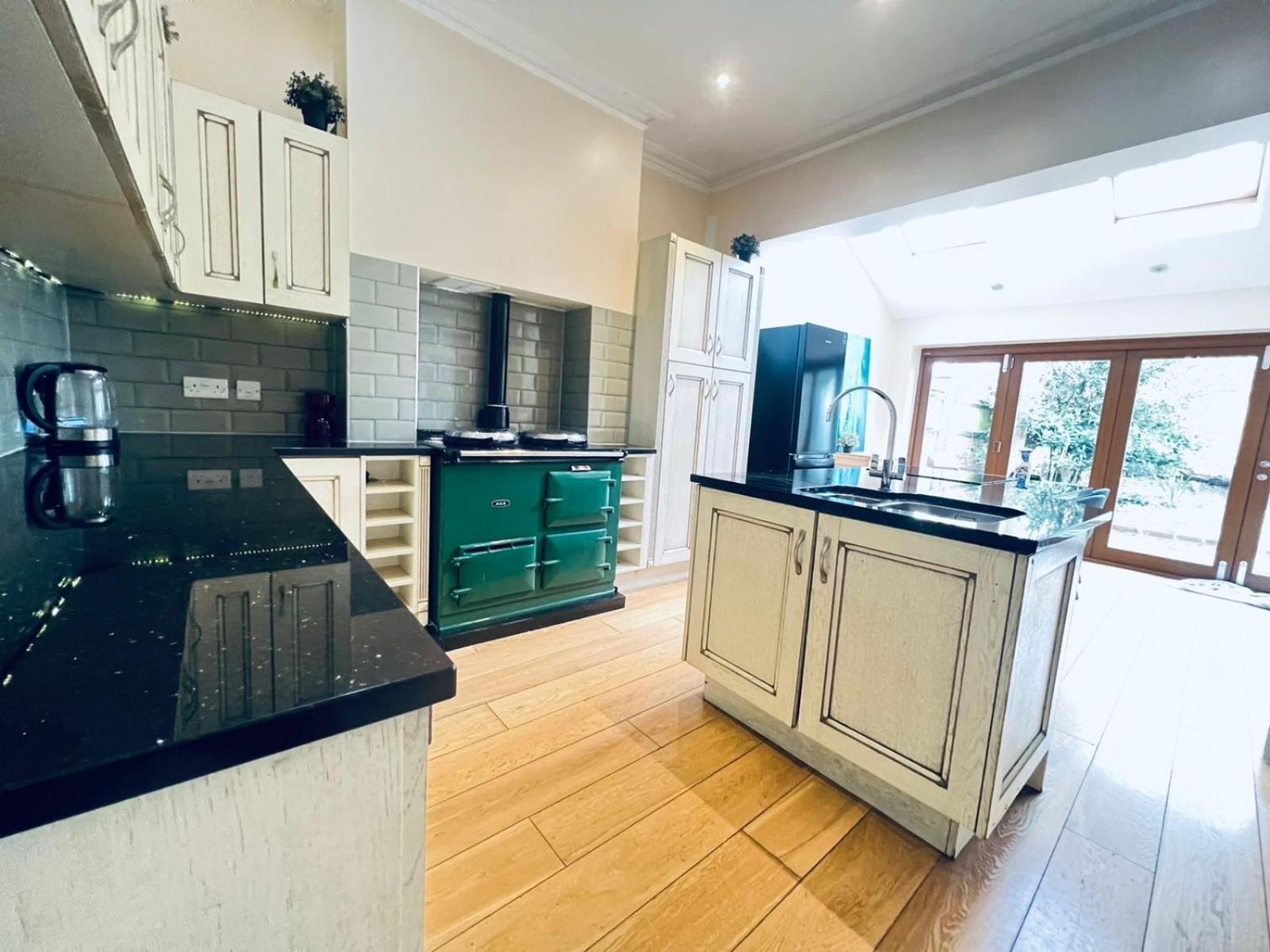 Cricklewood Boutique Stay London Eksteriør bilde